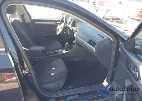 2024 Volkswagen Jetta 1.5T S z USA, uszkodzony, nr VIN 3VW5M7BU1RM002995